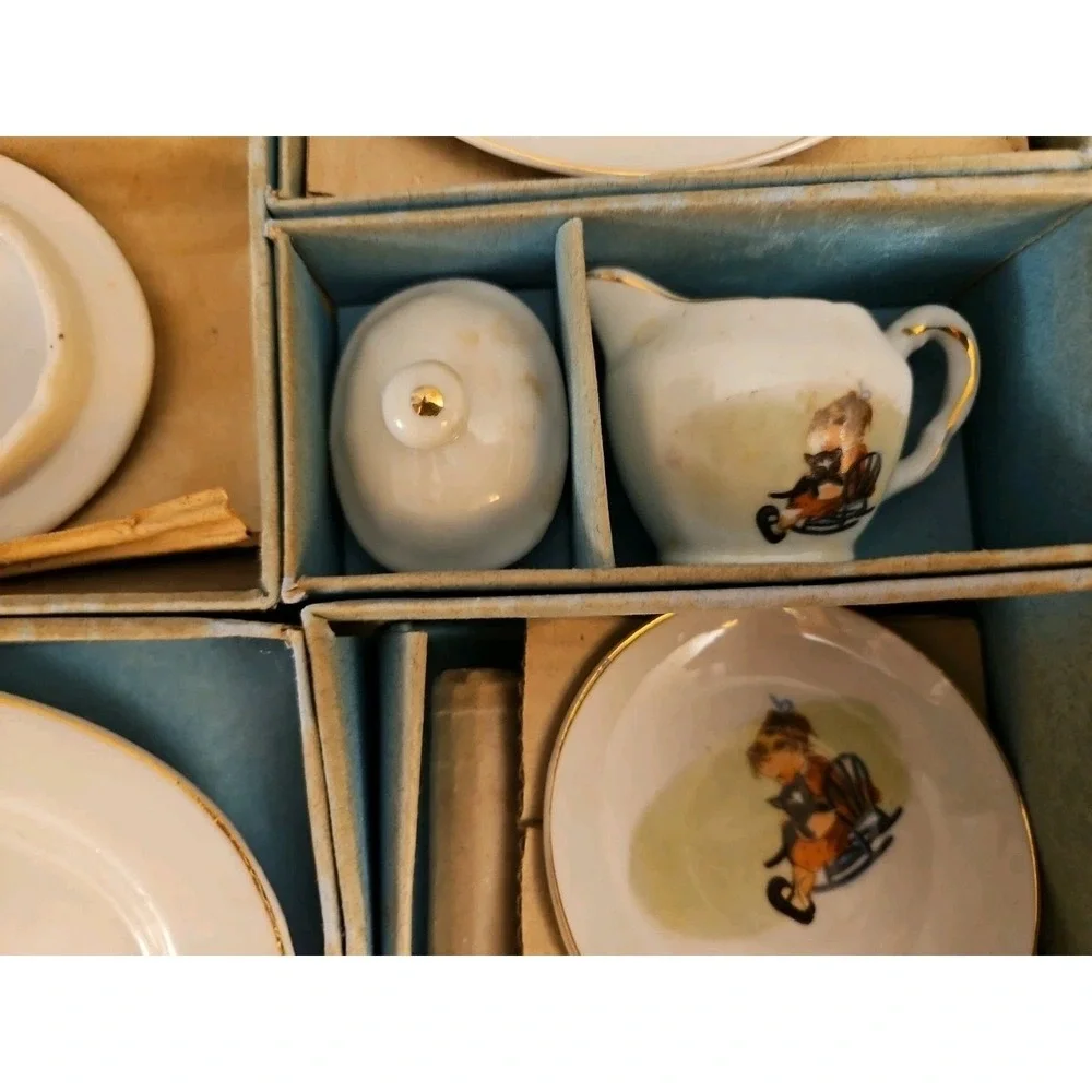 Vintage Childs‎ Porcelain Tea Set / KRESS #U7469B